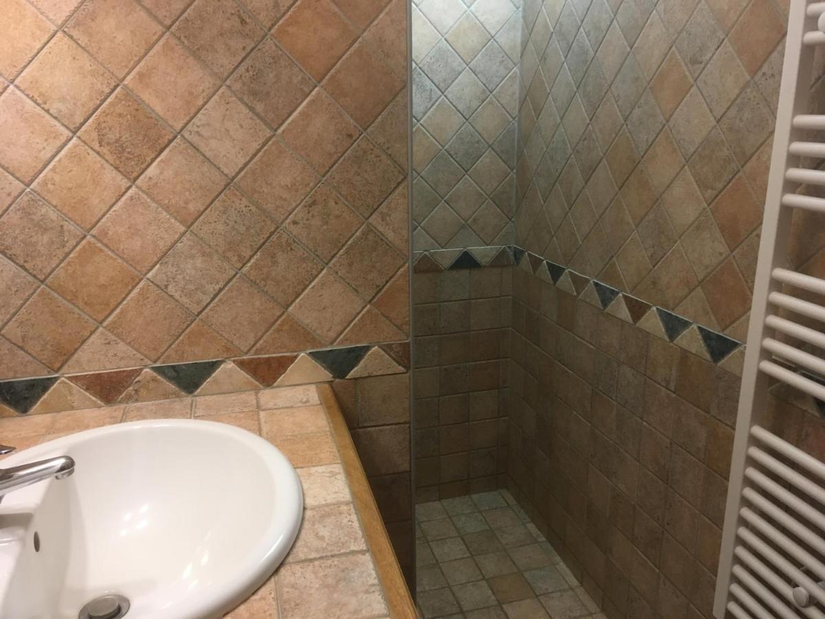 Le Petit Chai Niche Sous La Cite, Carcassonne Esterno foto